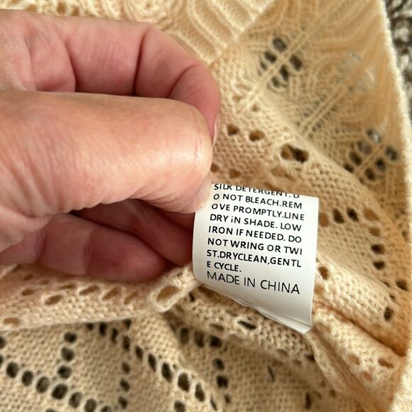 Boho Cream Yellow Fall Crocheted Lace Turtleneck Sweater medium - Picture 12 of 13